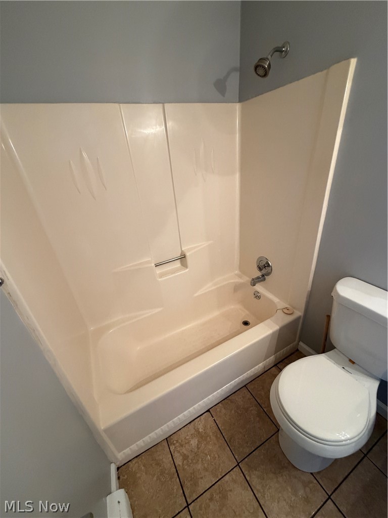 166 Kendall Avenue 3 Property Photo 7