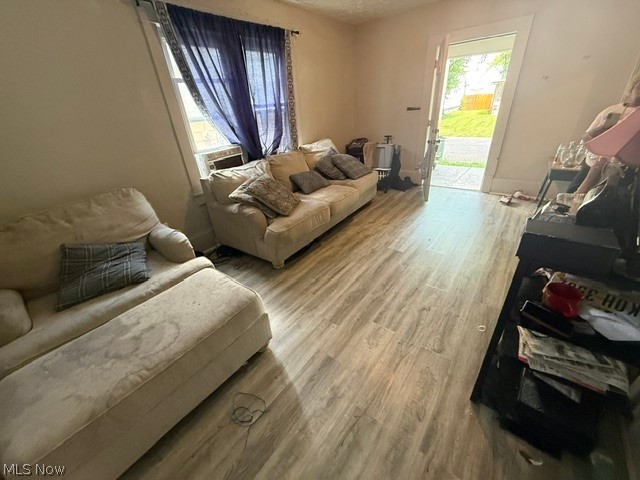 1815 Roosevelt Avenue Ne Property Photo 5