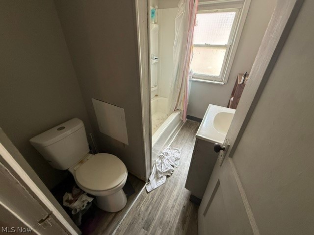 1815 Roosevelt Avenue Ne Property Photo 17