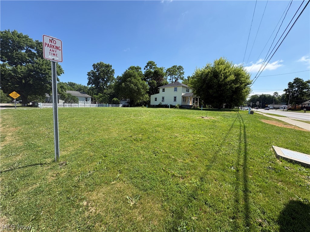 2343 N Ridge Road E Property Photo 4