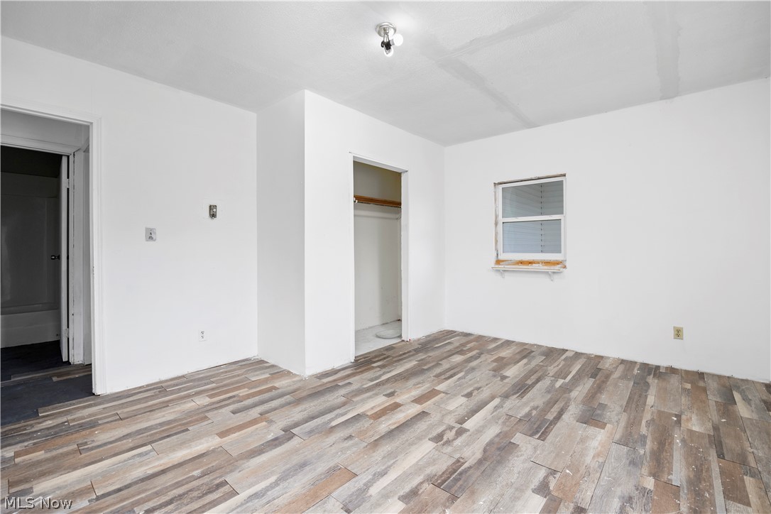 34725 1/2 Capel Road Property Photo 11
