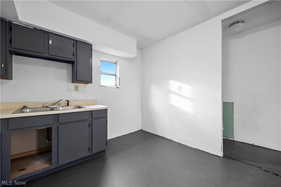 34725 1/2 Capel Road Property Photo 28