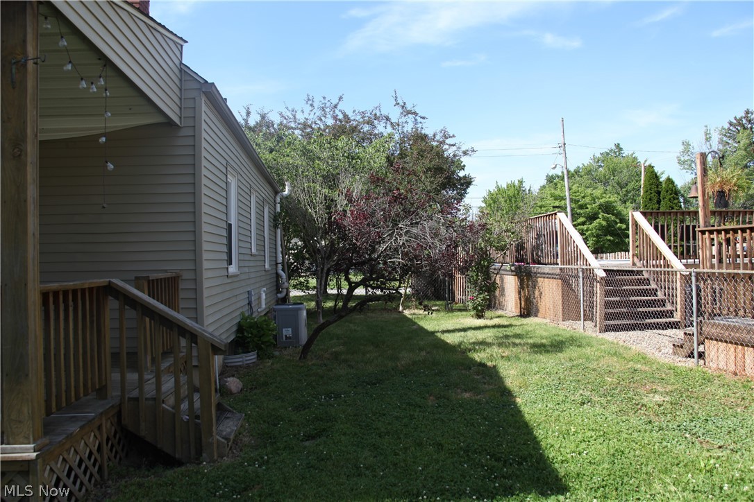 2580 E 37th Street Property Photo 9