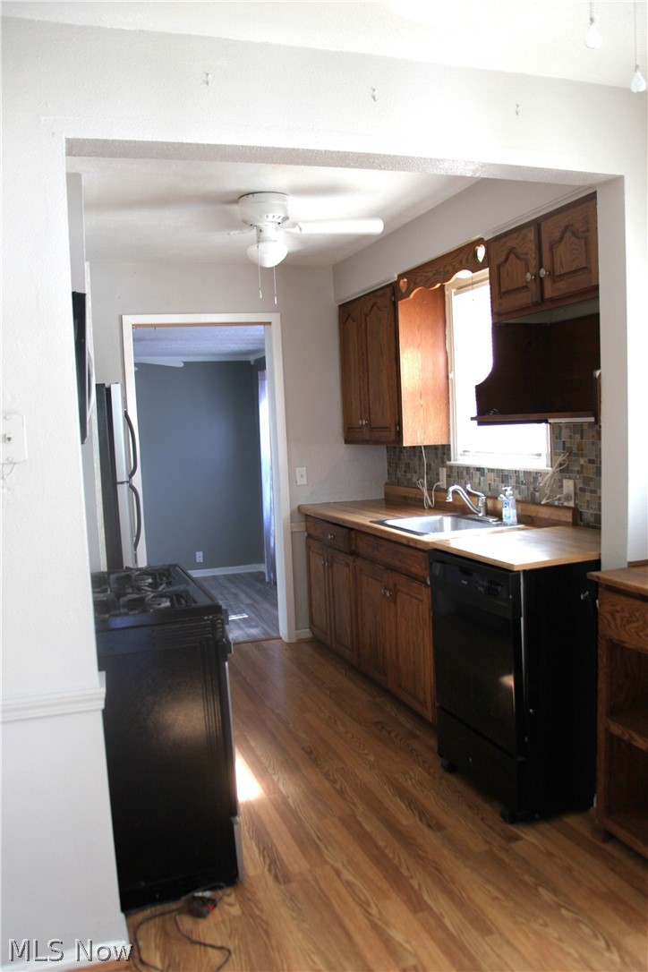 2580 E 37th Street Property Photo 13