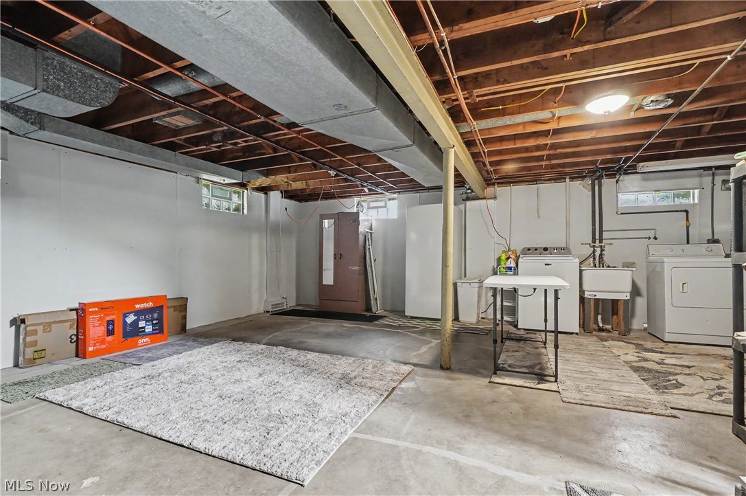 638 Brandon Avenue Property Photo 18