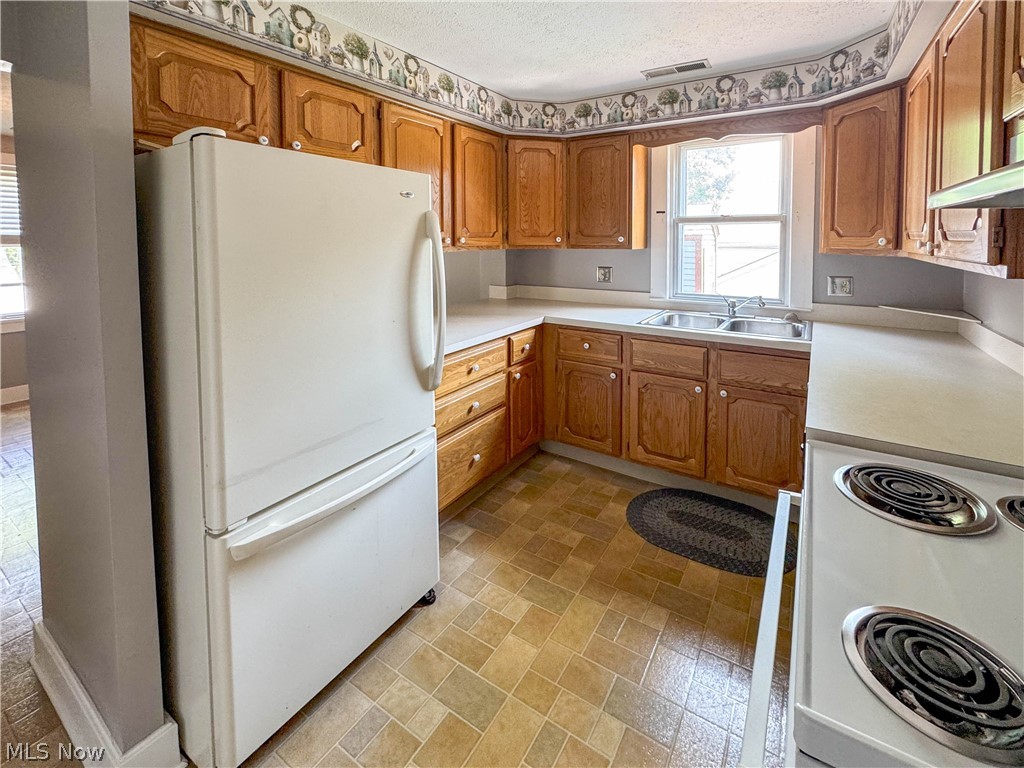 32 Romaine Avenue Property Photo 29