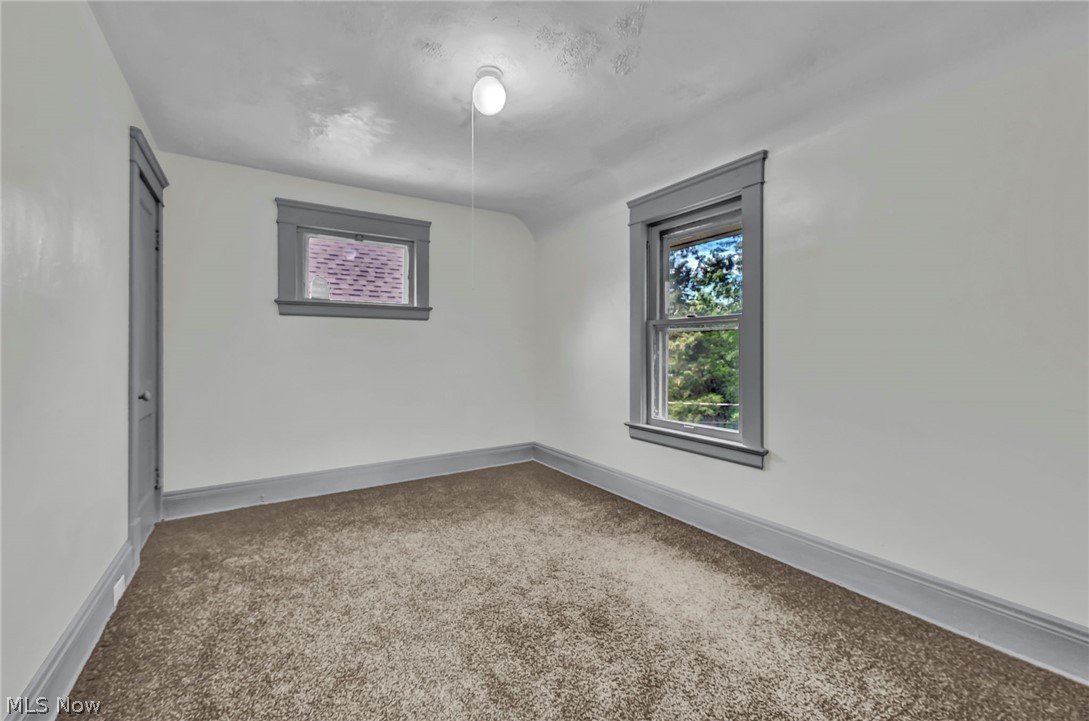 3341 E 145th Street Property Photo 14