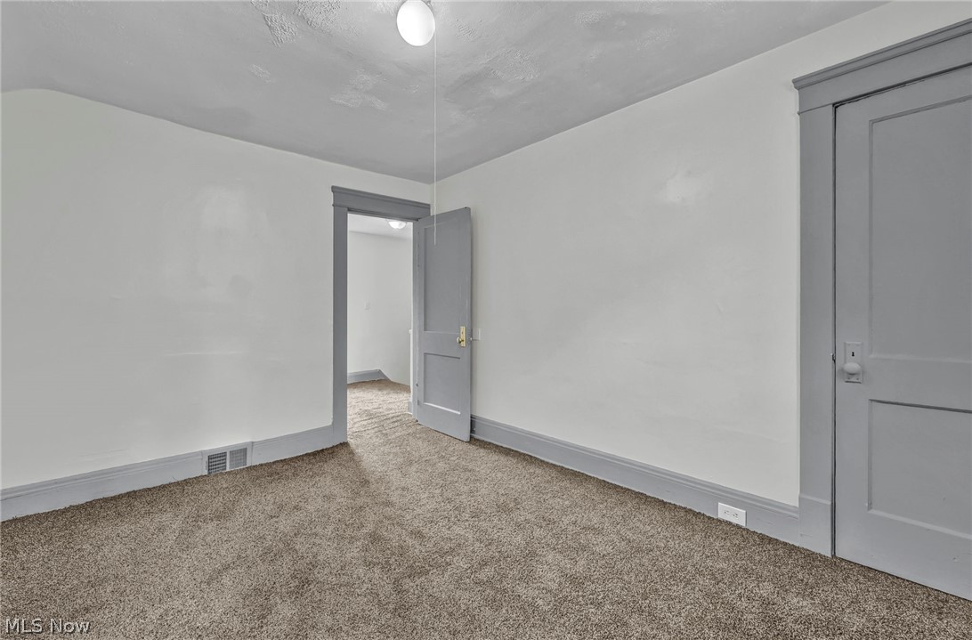 3341 E 145th Street Property Photo 15