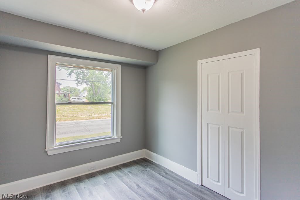 303 E Ravenwood Avenue Property Photo 16