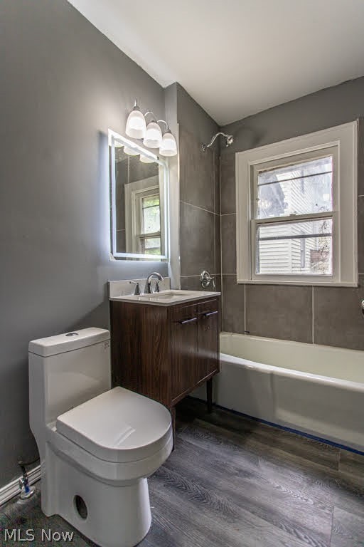 303 E Ravenwood Avenue Property Photo 23