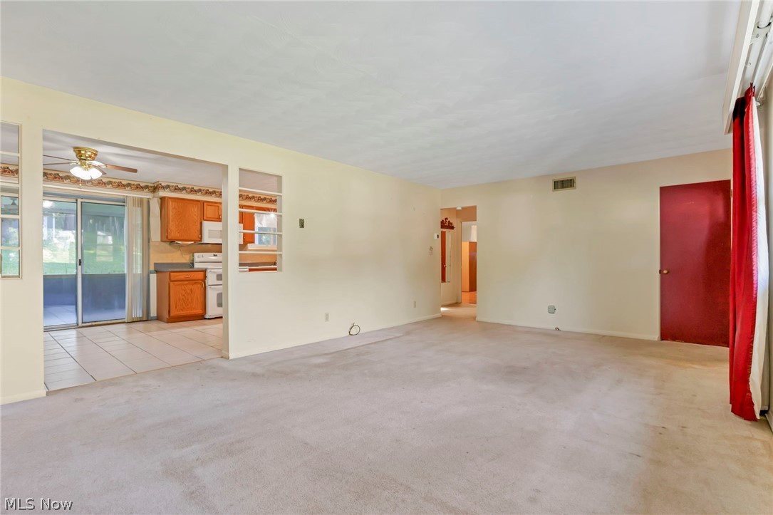3140 Nob Hill Road Property Photo 7