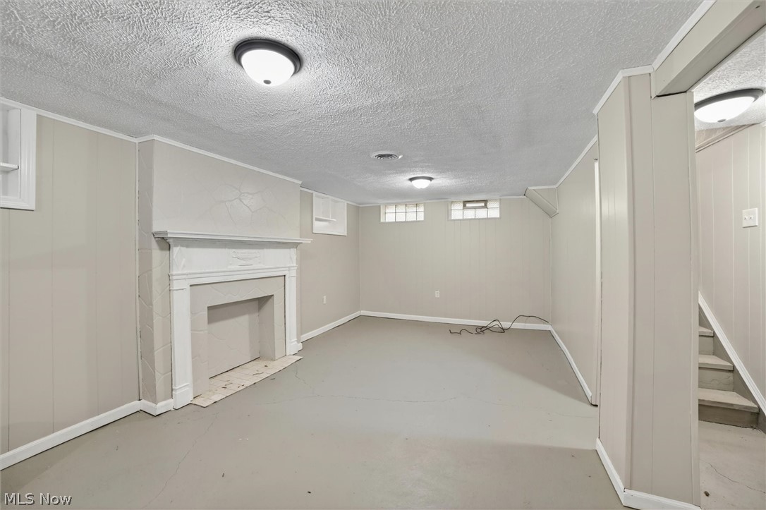 19500 Libby Road Property Photo 19