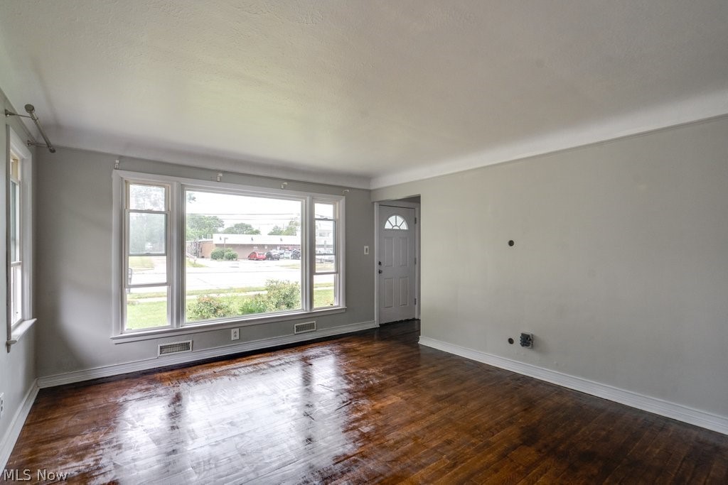 5833 Stumph Road Property Photo 5