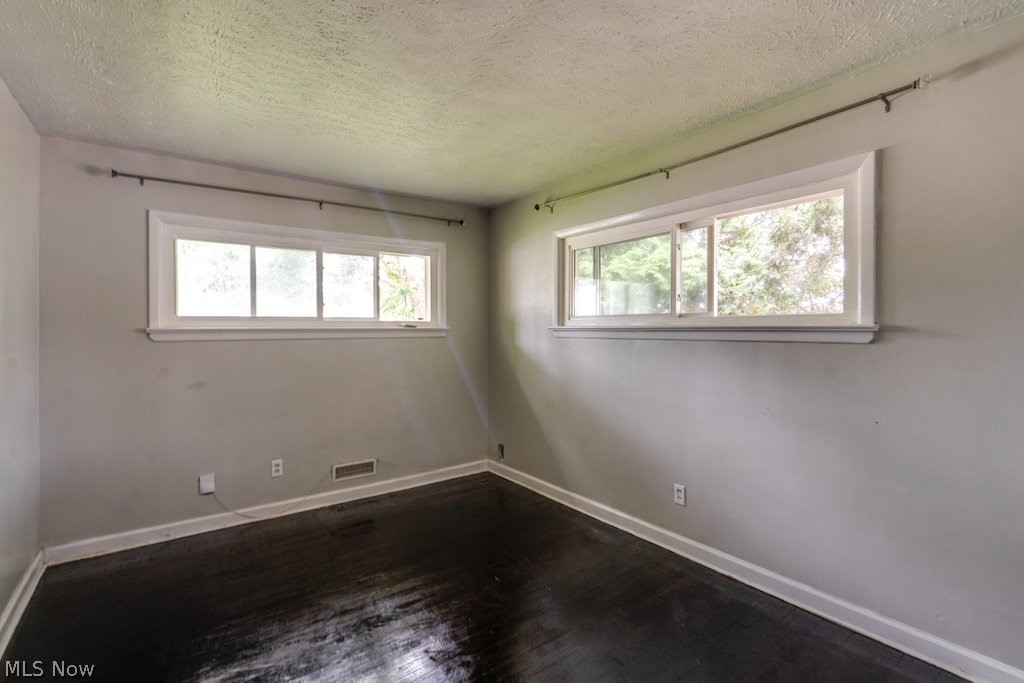 5833 Stumph Road Property Photo 13