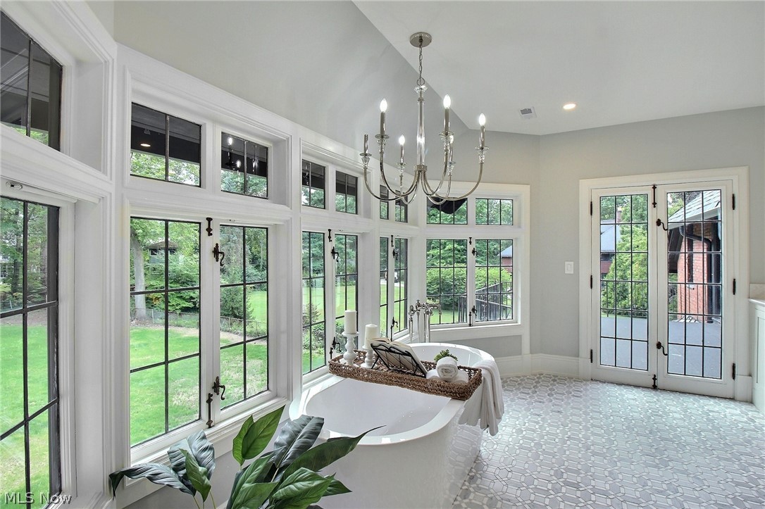 2970-a Fairmount Boulevard Property Photo 15