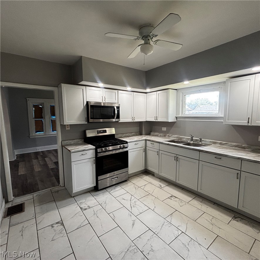 685 E 131st Street Property Photo 7