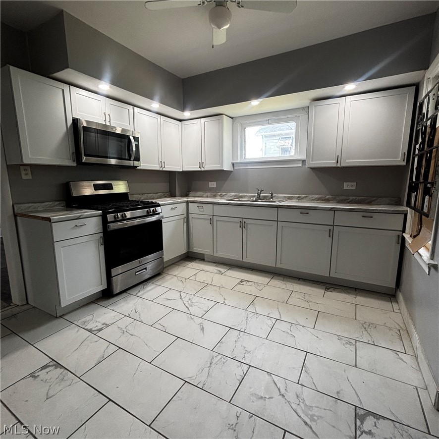 685 E 131st Street Property Photo 12