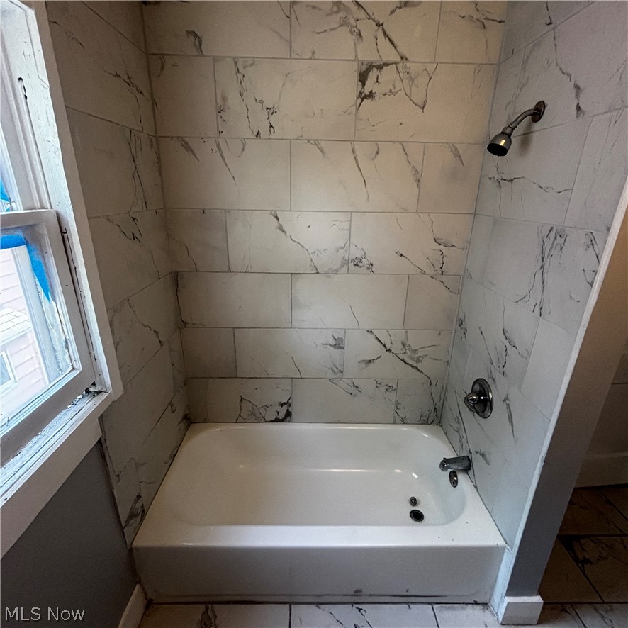 685 E 131st Street Property Photo 27