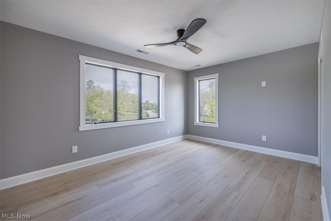 245 Somerset Drive Property Photo 32