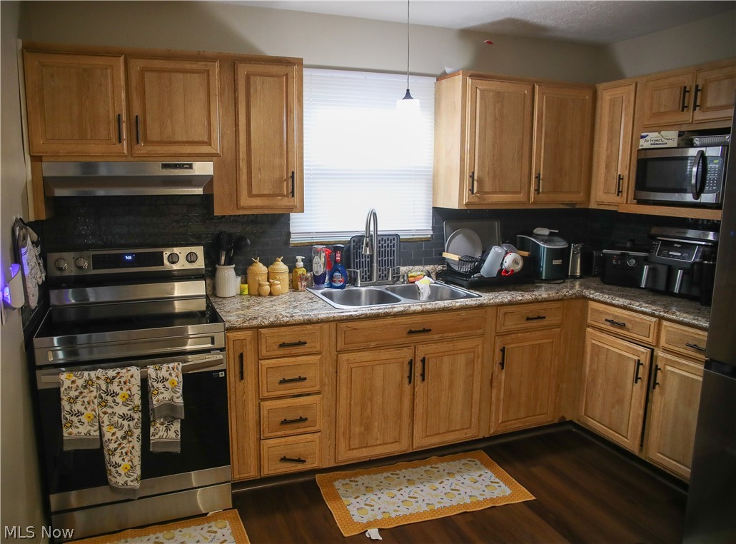 1258 Vane Avenue Property Photo 5