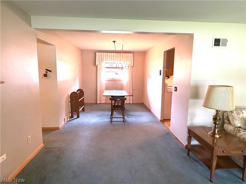 330 Weber Avenue Ne Property Photo 9