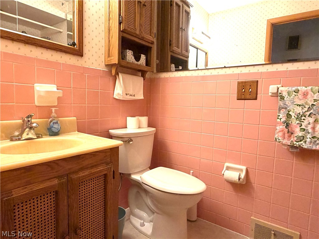 330 Weber Avenue Ne Property Photo 22