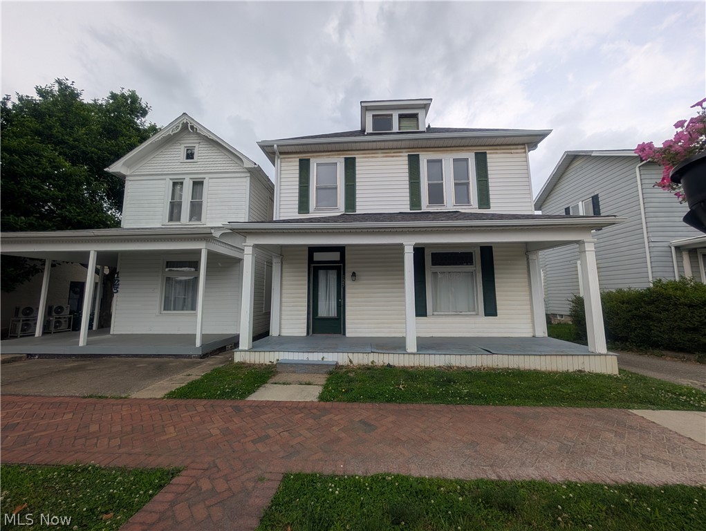 123 E Main Street Property Photo 2