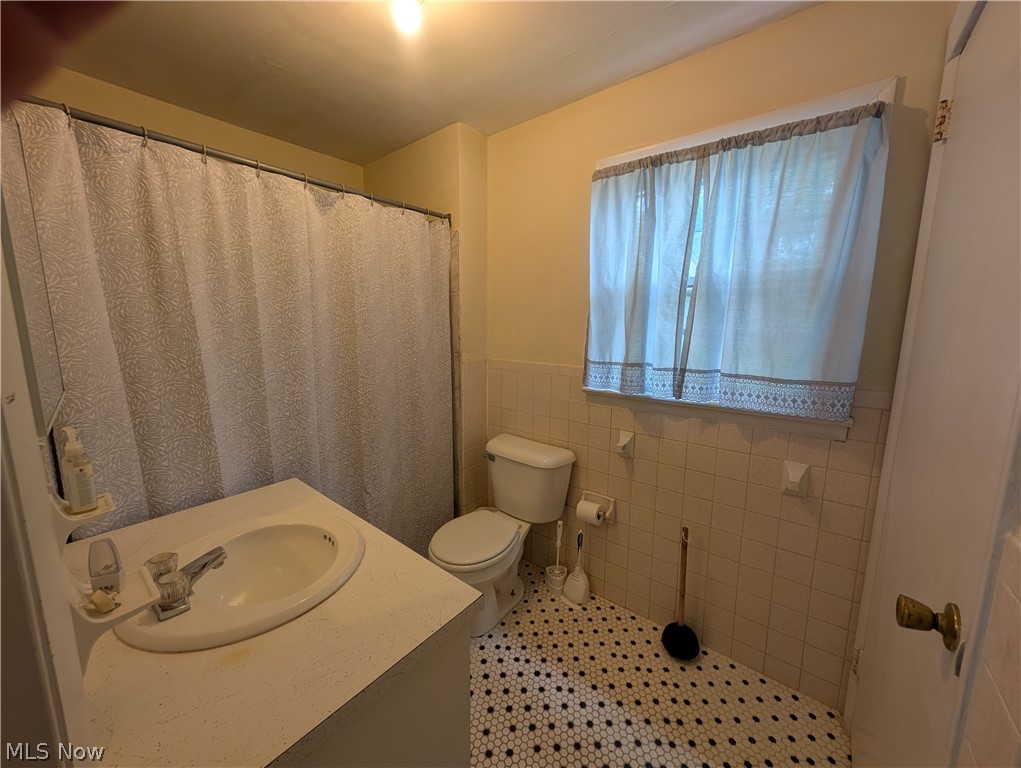 123 E Main Street Property Photo 18