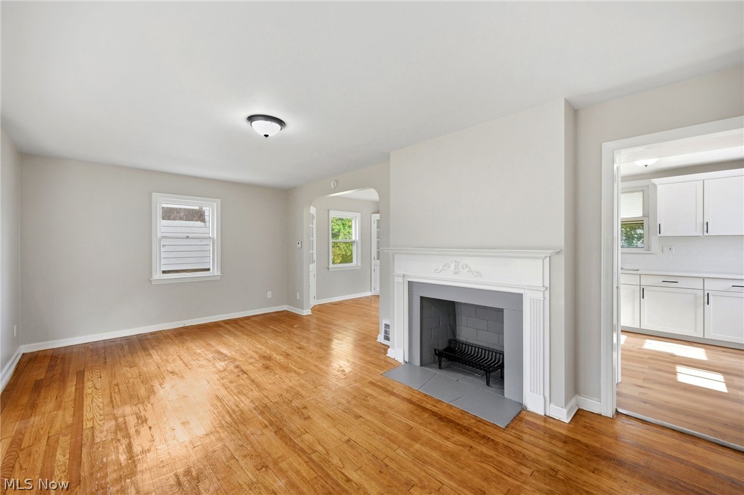 26900 Forestview Avenue Property Photo 2