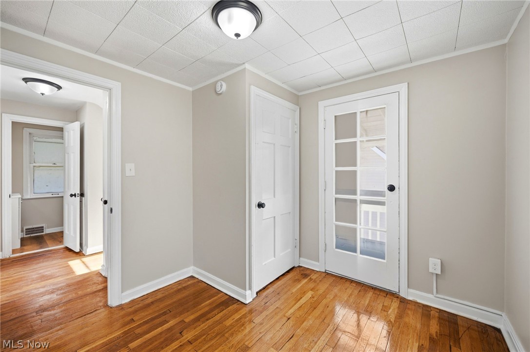 26900 Forestview Avenue Property Photo 13