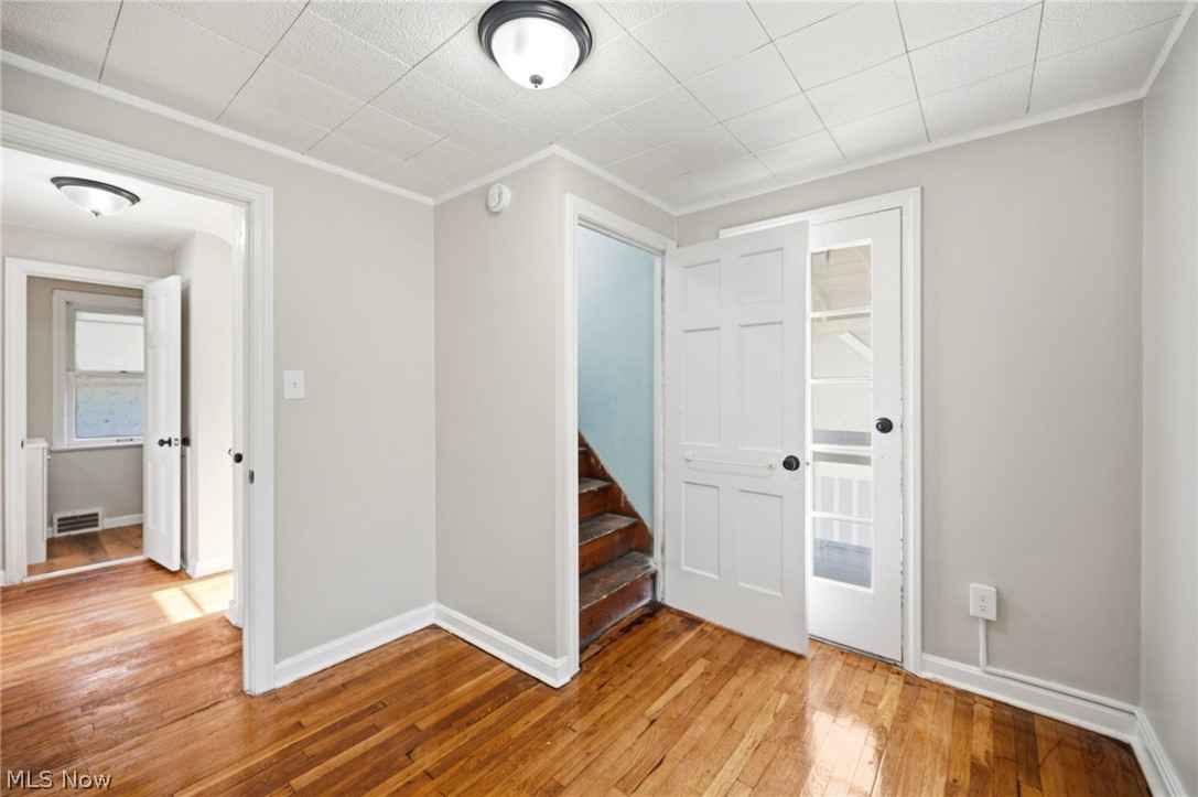 26900 Forestview Avenue Property Photo 14