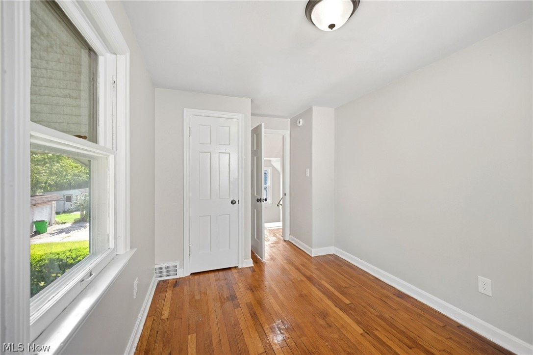 26900 Forestview Avenue Property Photo 19