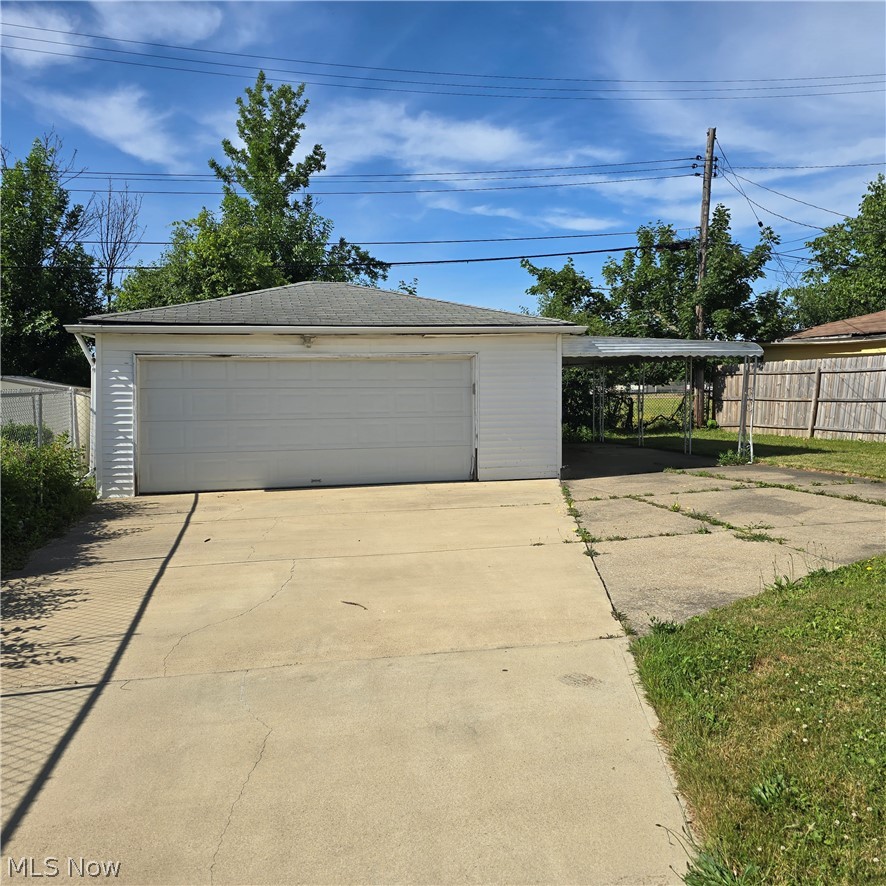16811 Priebe Avenue Property Photo 3