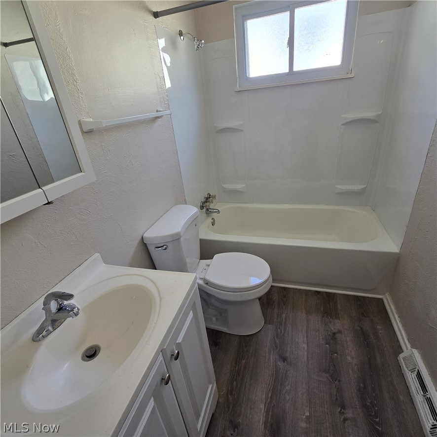 16811 Priebe Avenue Property Photo 11