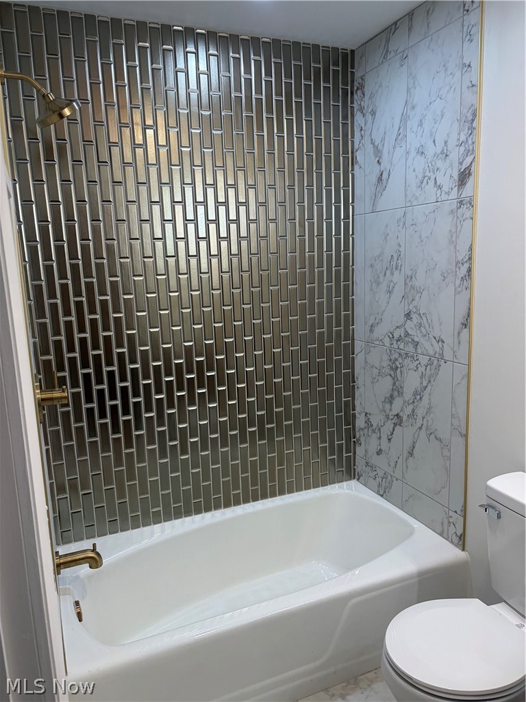 113 Conifer Circle Property Photo 8