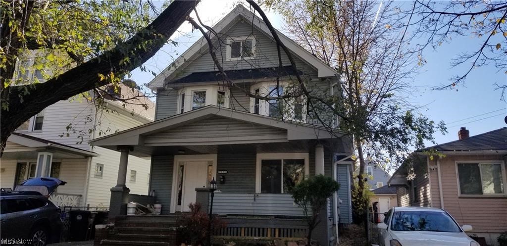 3915 Hyde Avenue Property Photo 1