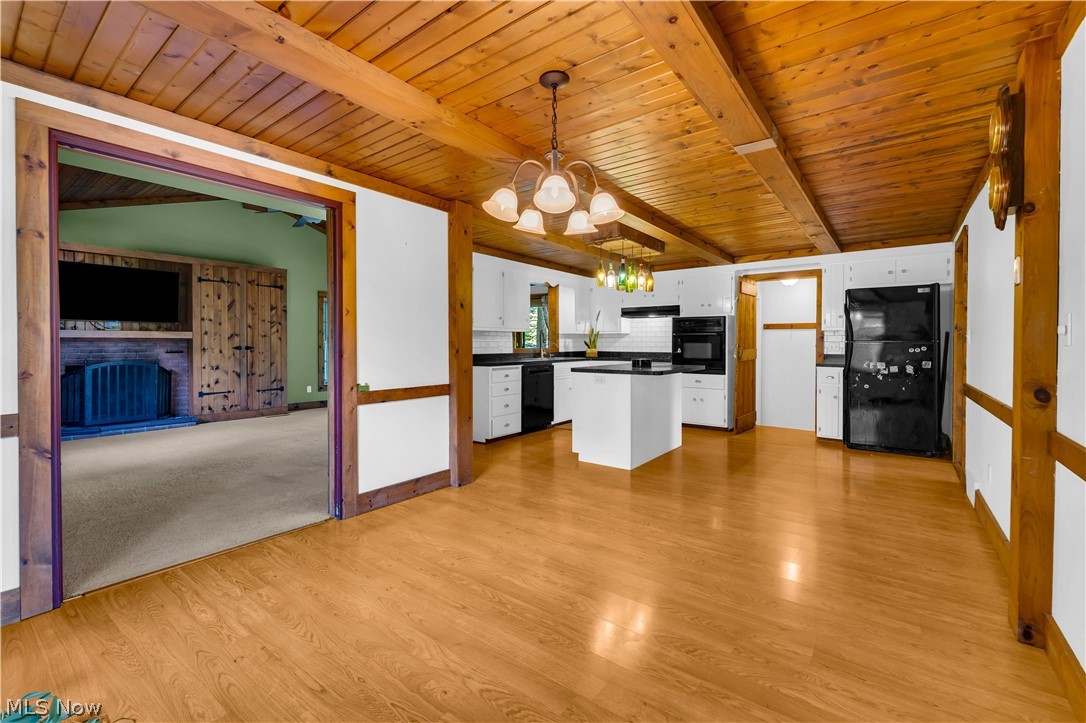691 Oakridge Drive Property Photo 17