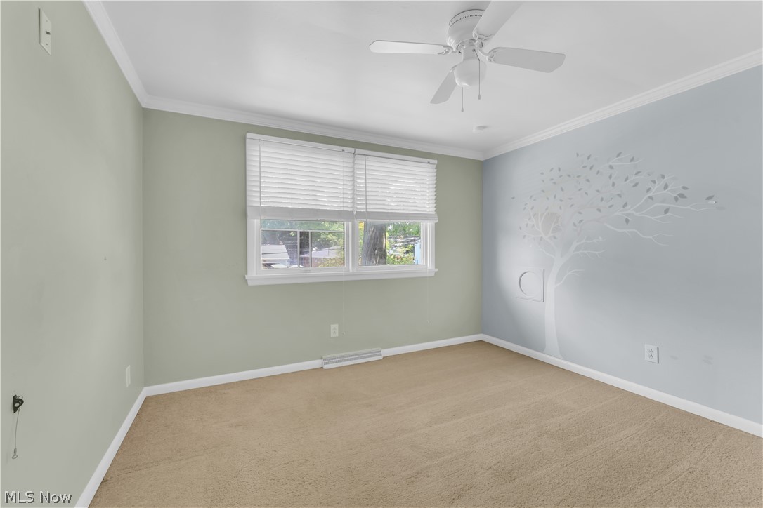 691 Oakridge Drive Property Photo 29