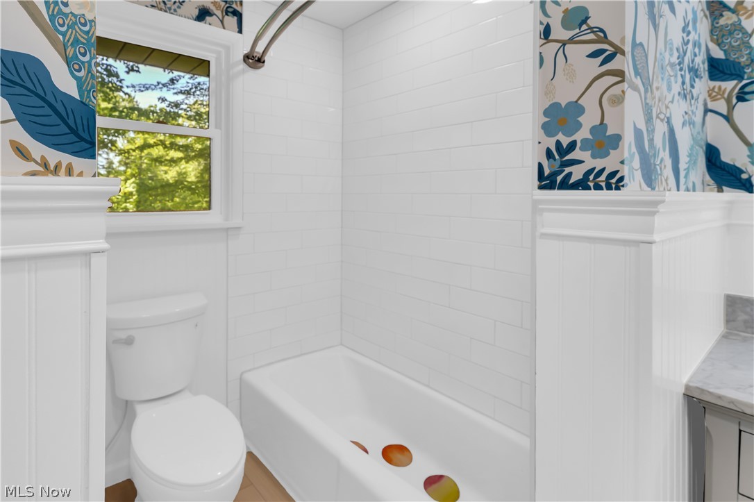 691 Oakridge Drive Property Photo 34