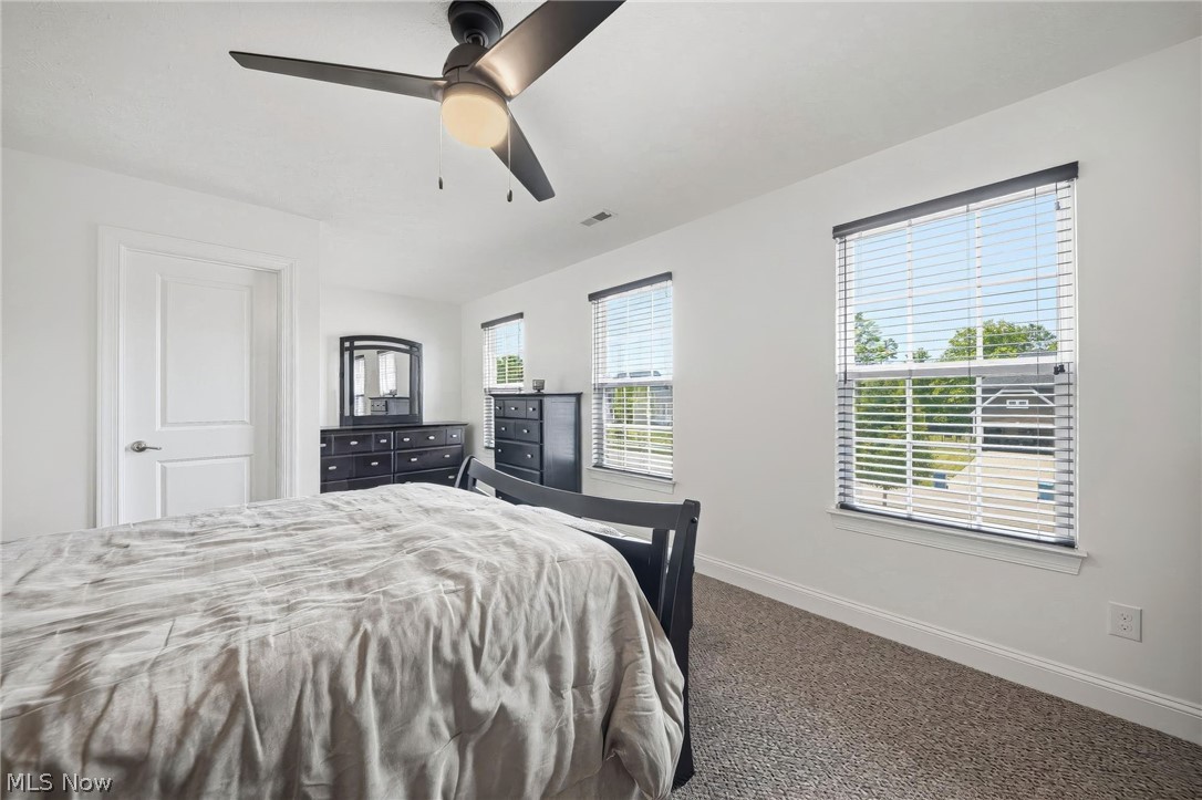 3131 Fairview Drive Property Photo 29