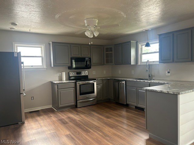 2372 Triplett Boulevard Property Photo 8