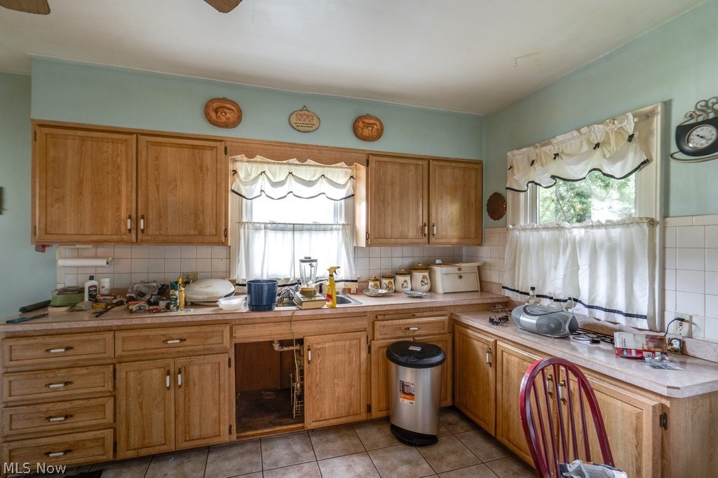 333 Trigonia Drive Property Photo 9