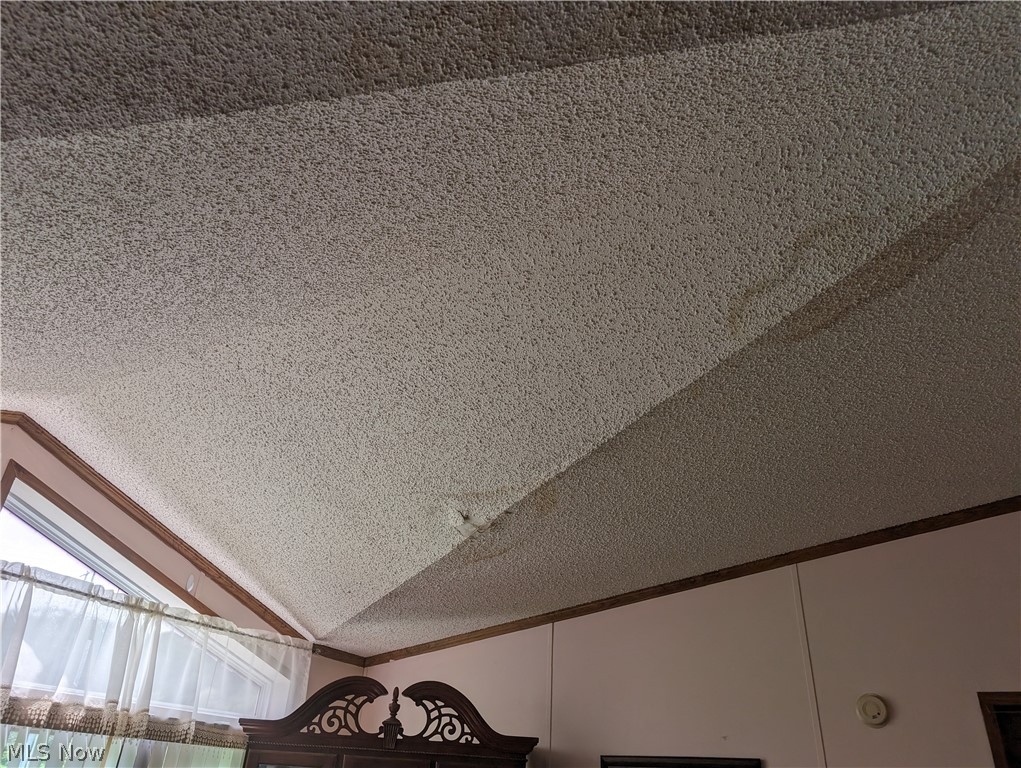 2492 Irish Ridge Road Property Photo 13