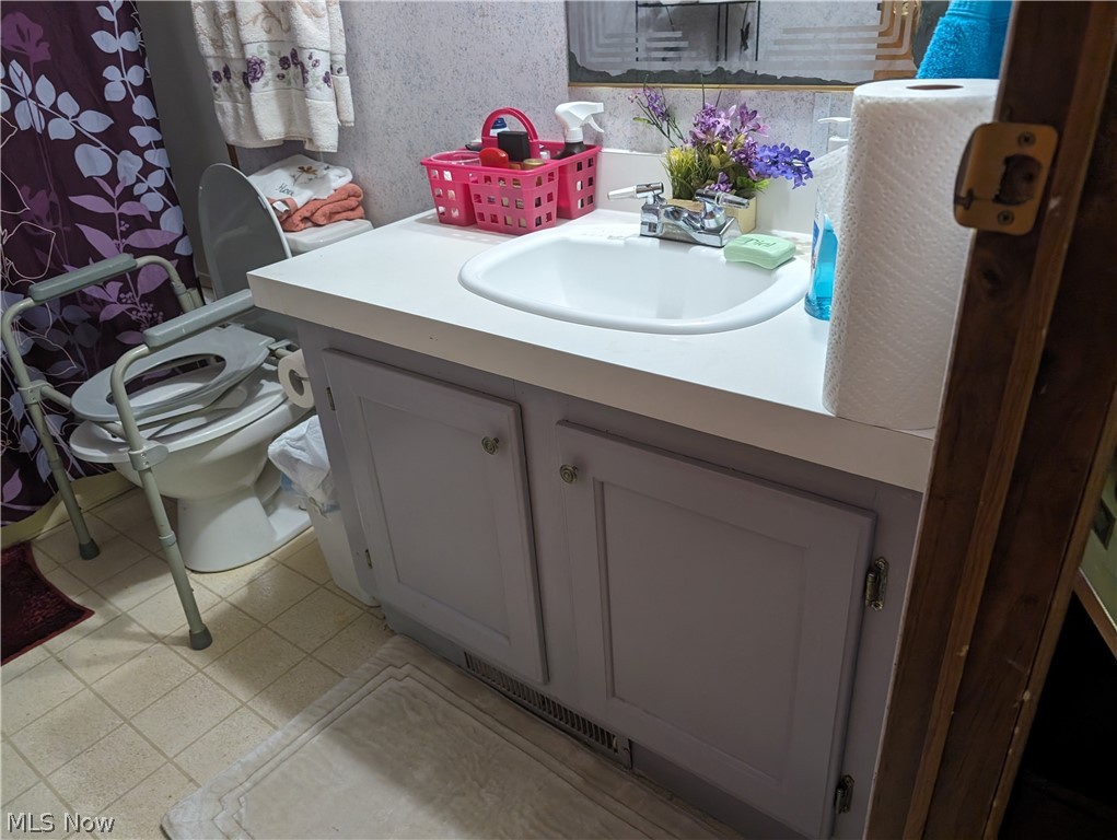 2492 Irish Ridge Road Property Photo 14