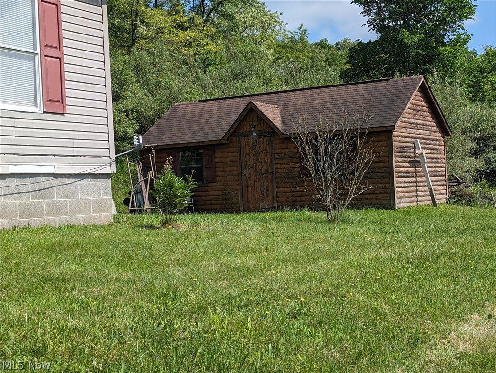 2492 Irish Ridge Road Property Photo 16