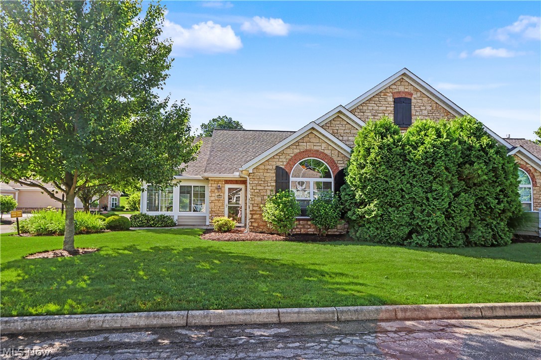 1302 Bridgewater Way N Property Photo 1