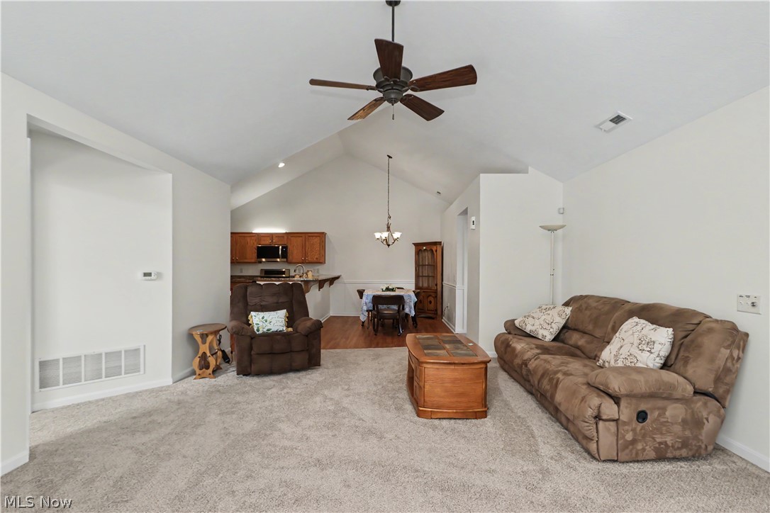 1302 Bridgewater Way N Property Photo 4