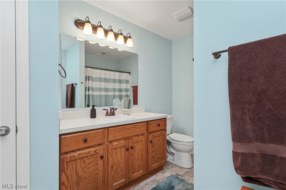 1302 Bridgewater Way N Property Photo 16