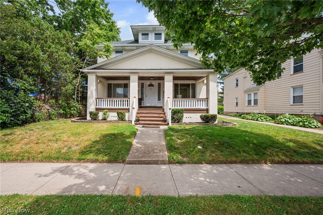 1415-1417 Lakewood Avenue