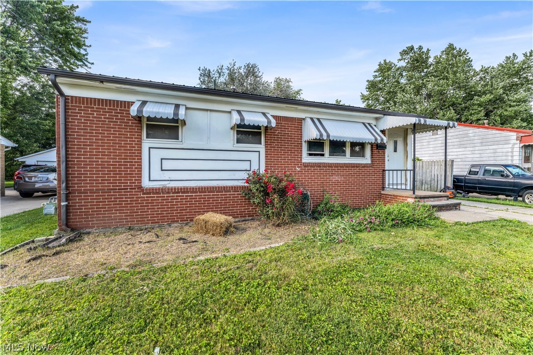 567 Walnut Street Property Photo 2